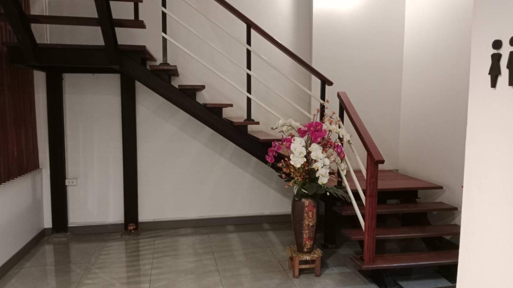 Apartmán Montana Court Pattaya Exteriér fotografie