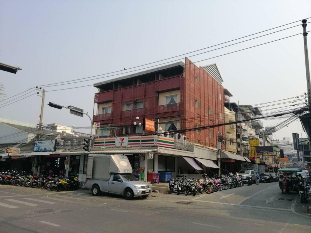 Apartmán Montana Court Pattaya Exteriér fotografie